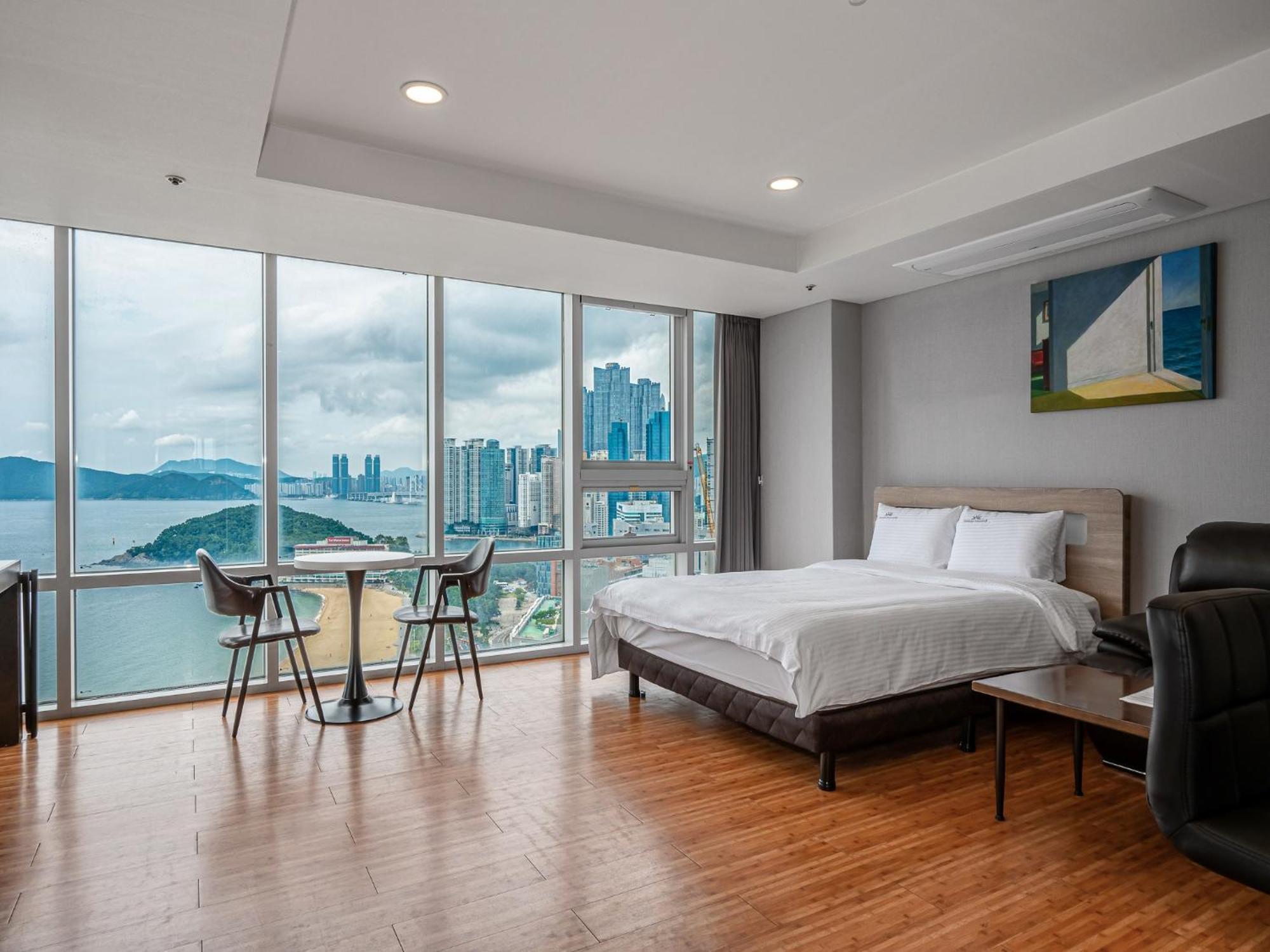 Haeundae Seacloud Hotel