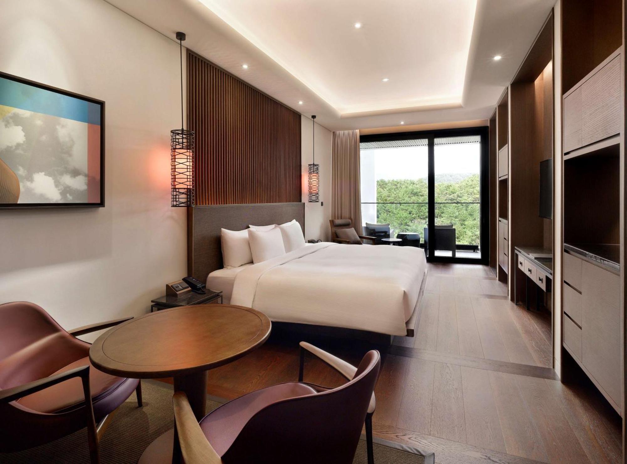 Ananti Hilton