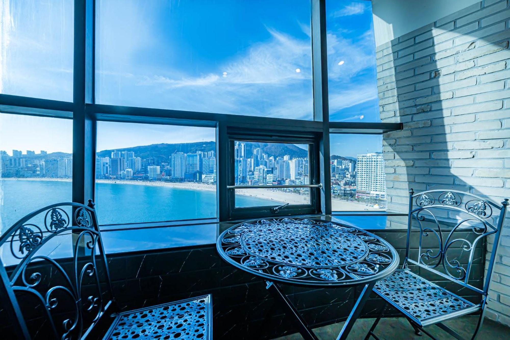 Hotel H Avenue Gwangalli Branch 2*