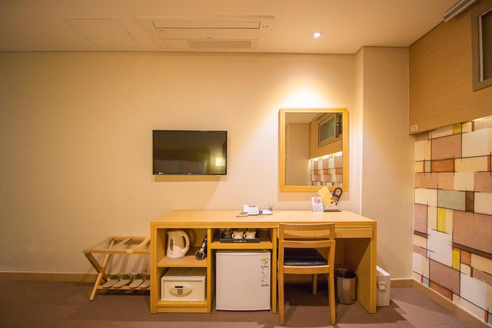 Towerhill Hotel Busan