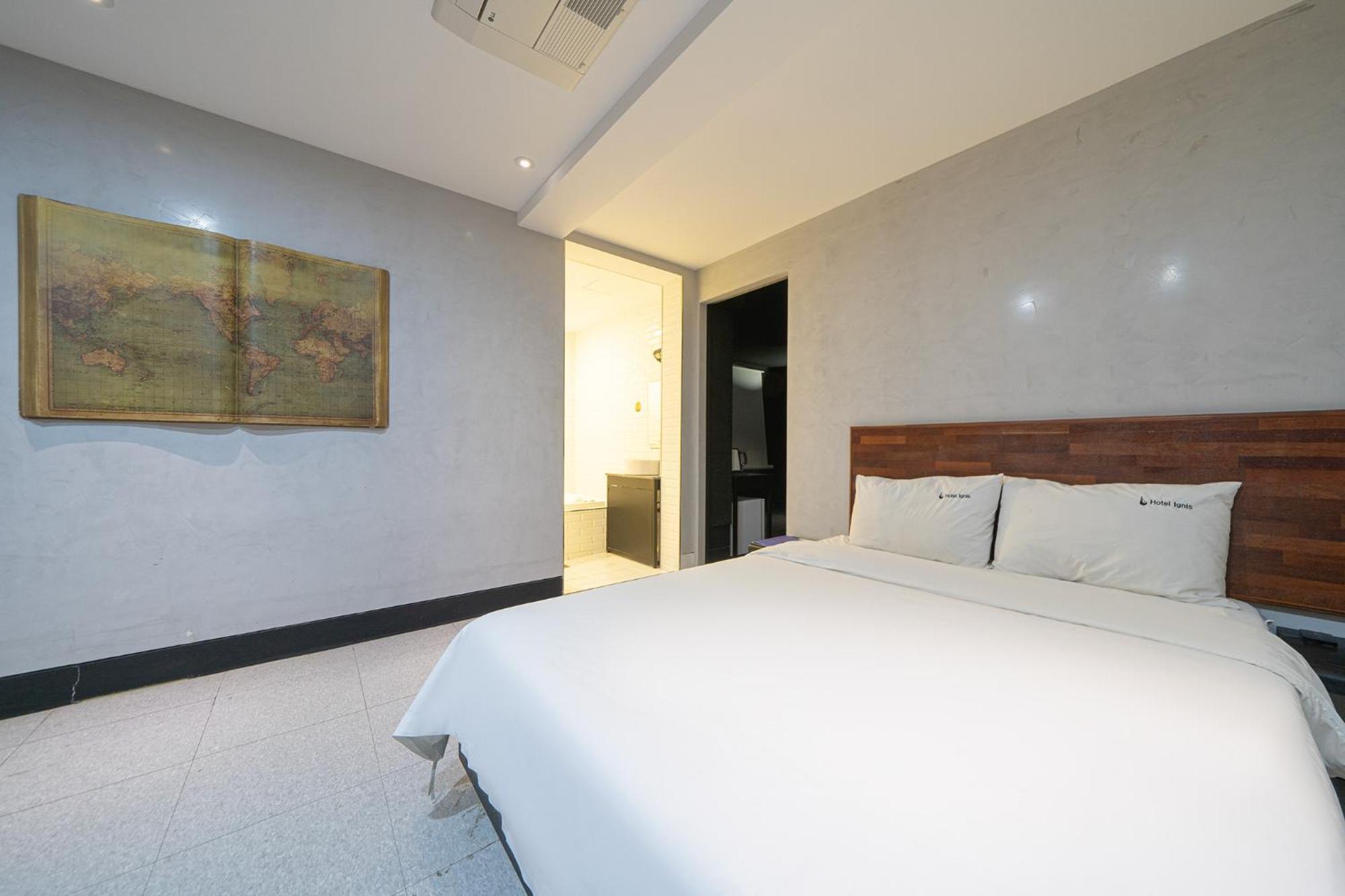 Hotel Ignis 2*