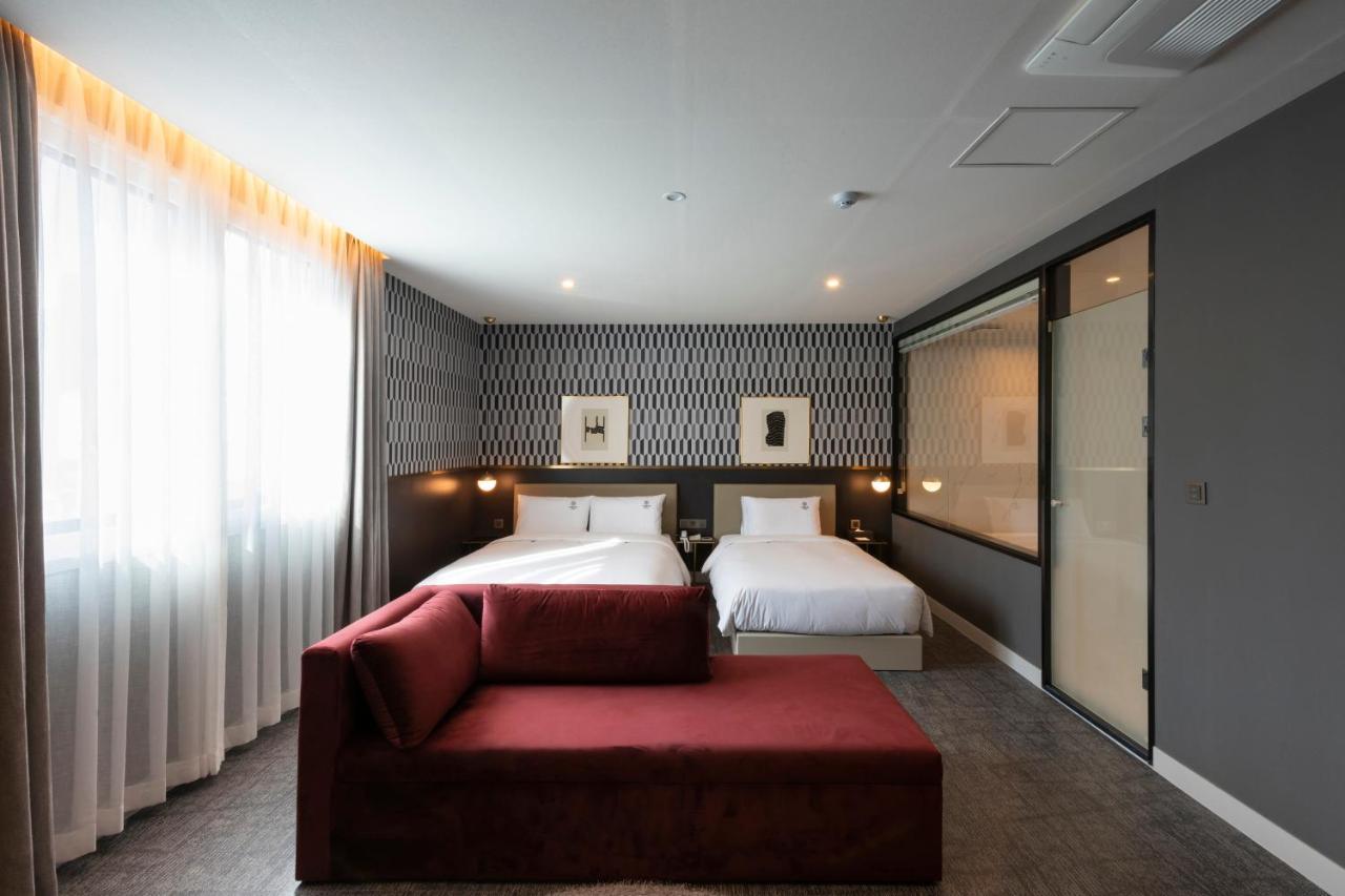 Browndot Business Seomyeon Hotel 3*