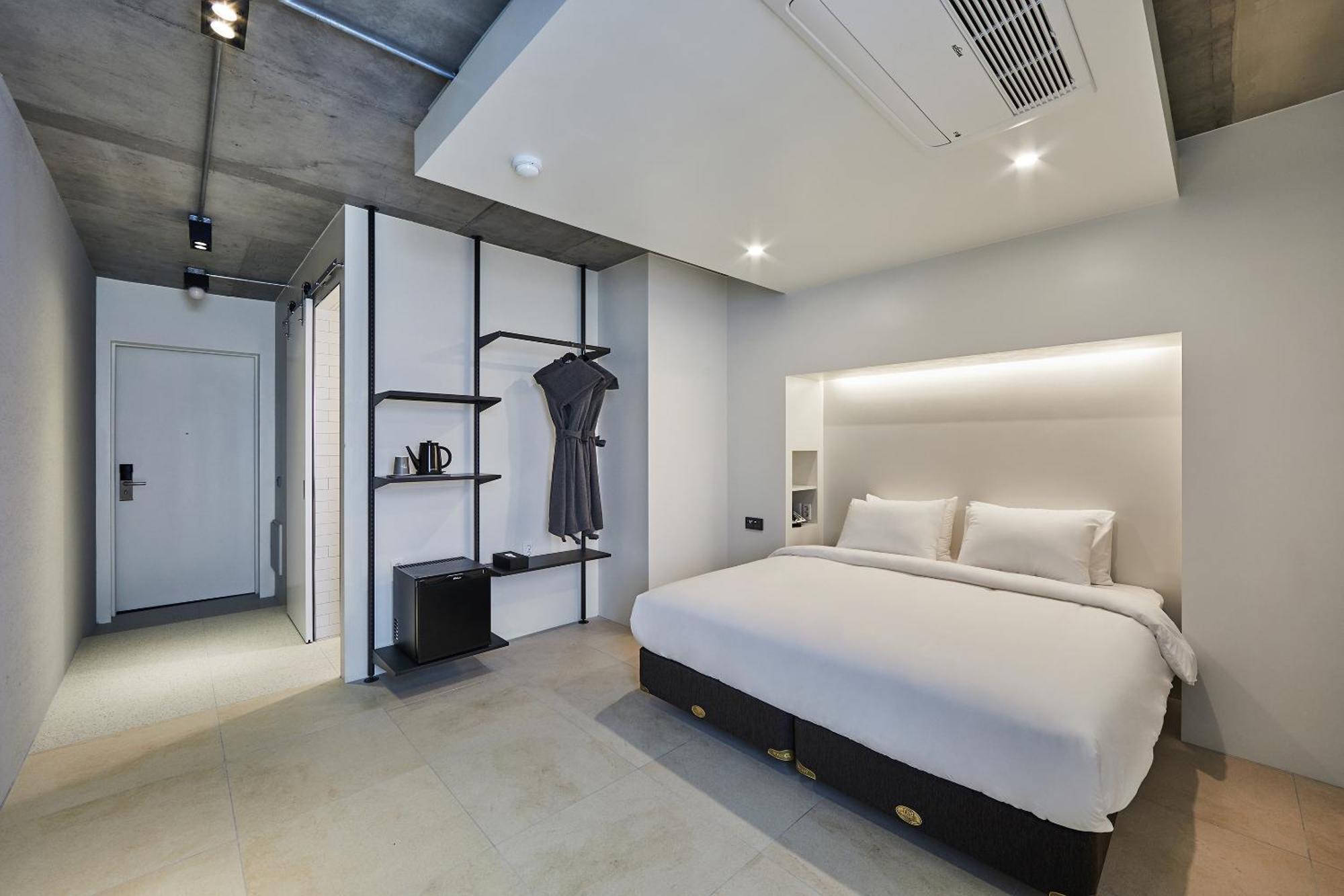 Intro Hotel Busan