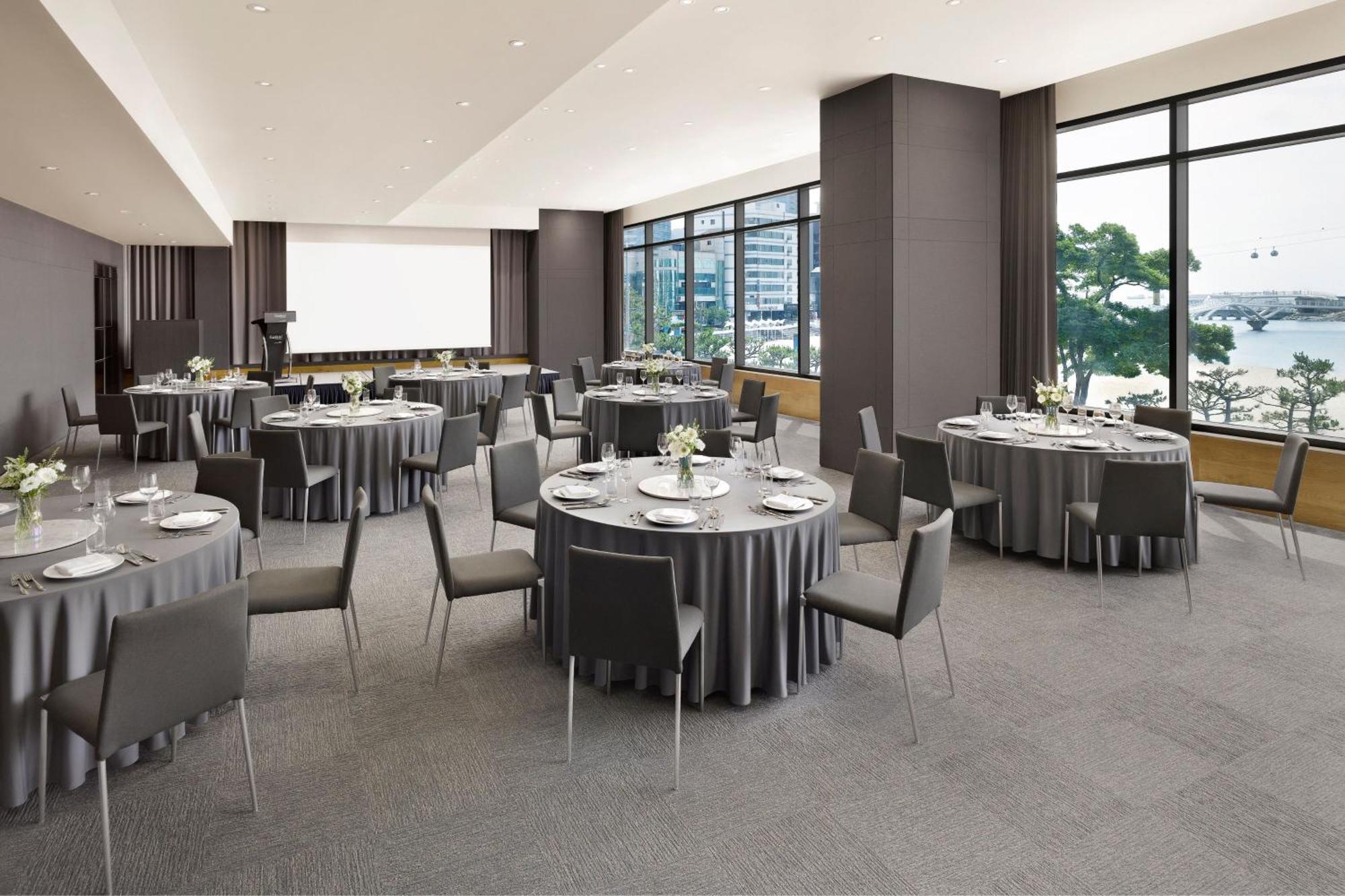 Fairfield By Marriott Songdo 3* Busan