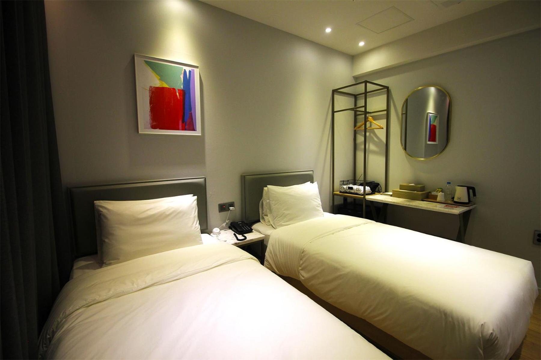 Gijangyeonhwari No,25 Hotel 2*