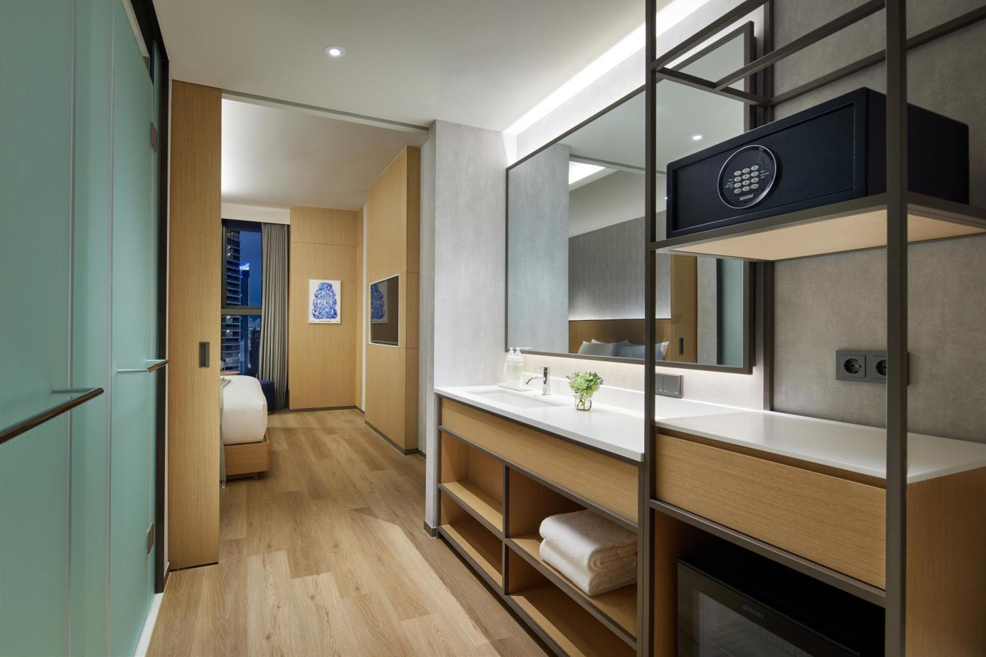 Hotel L7 Haeundae By Lotte 4*
