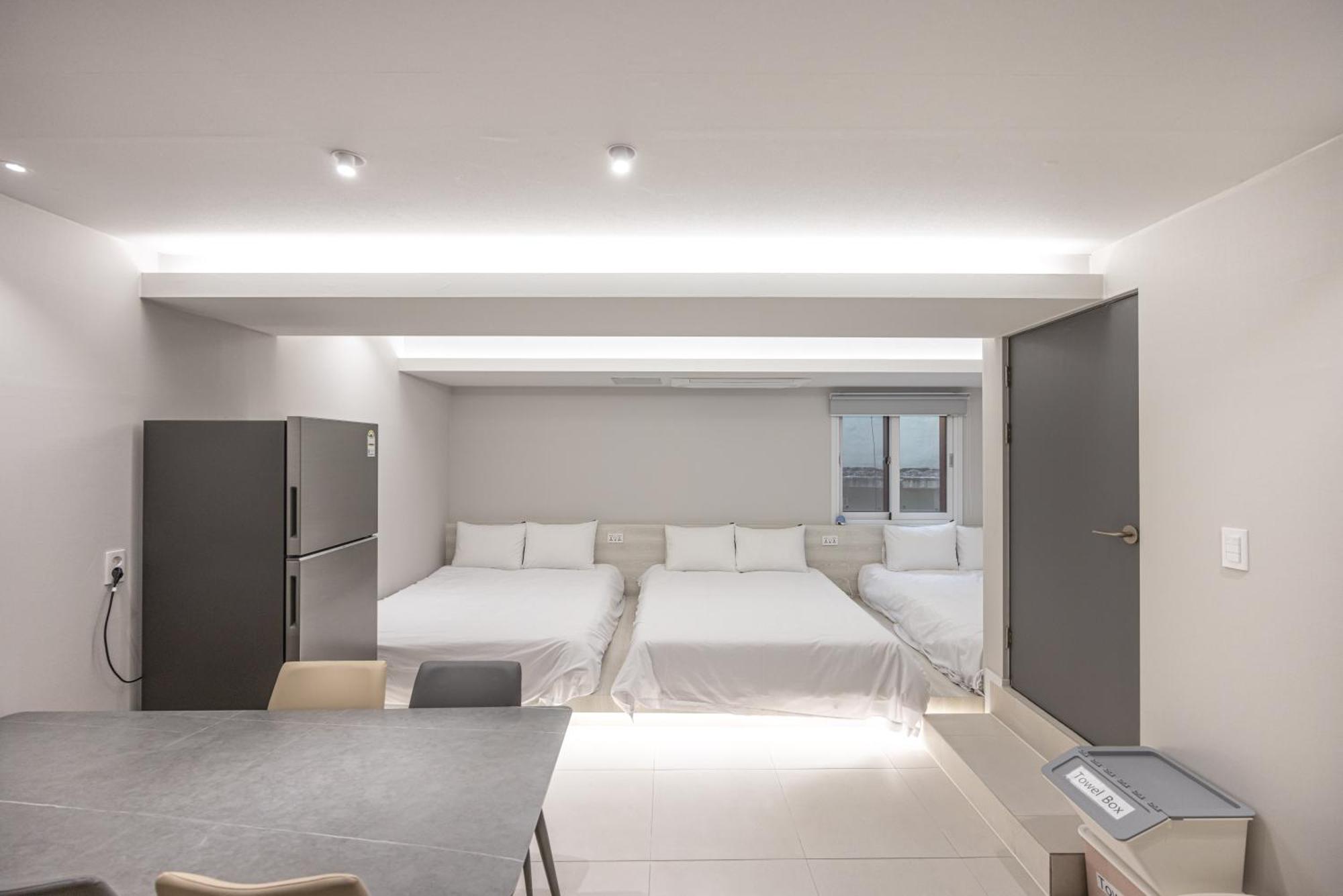 Rumah tetamu Dear Moon Busan