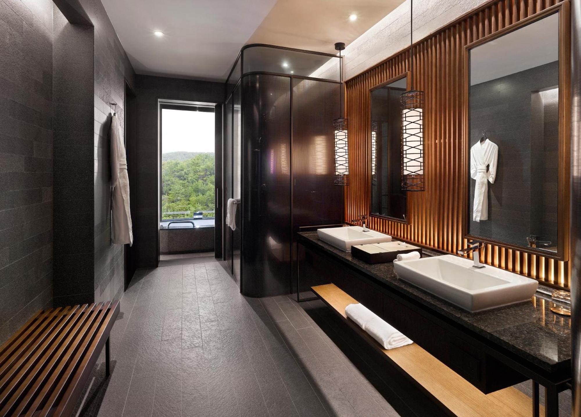 Hotel Ananti Hilton 5*