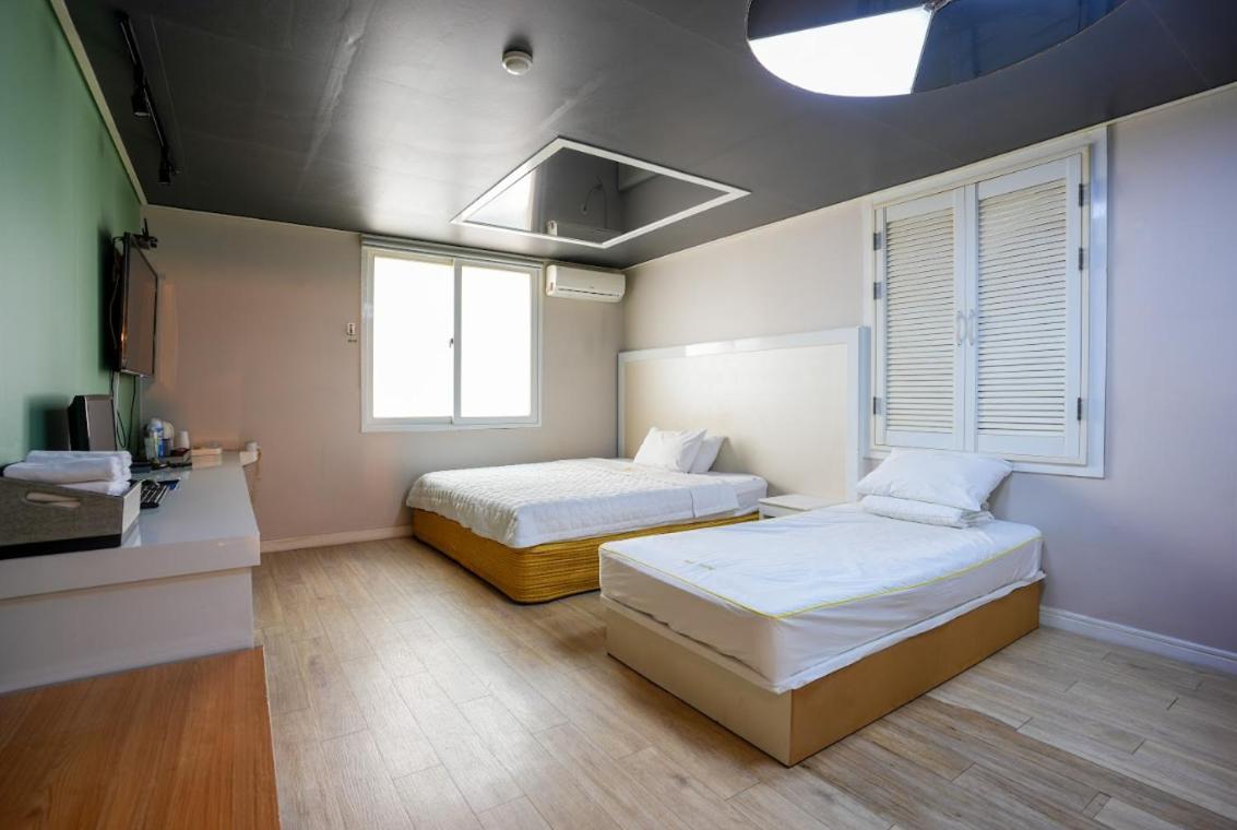 Motel Z Daeyeon *