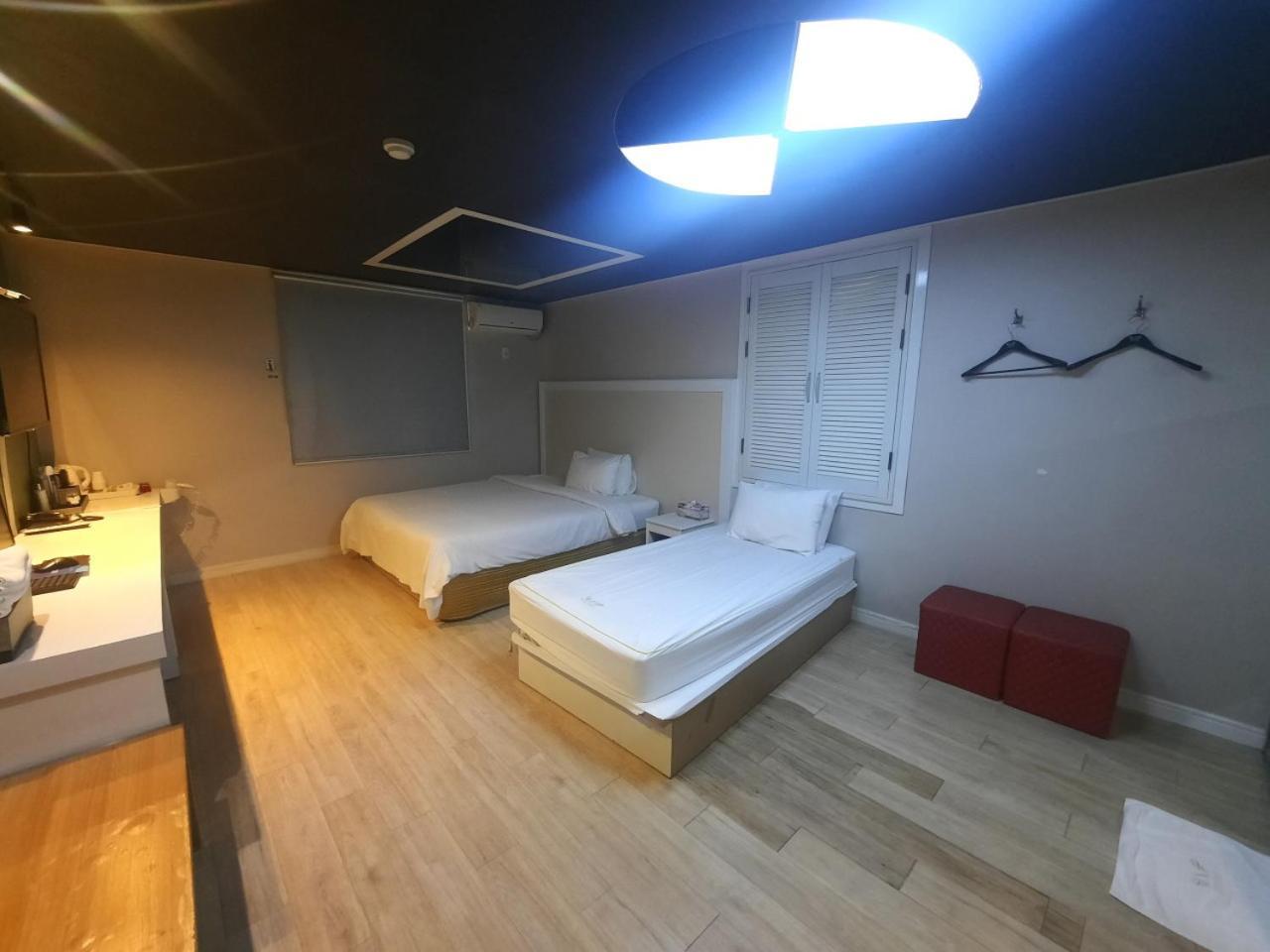 Motel Z Daeyeon *