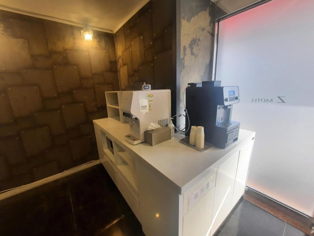 Motel Z Daeyeon Busan