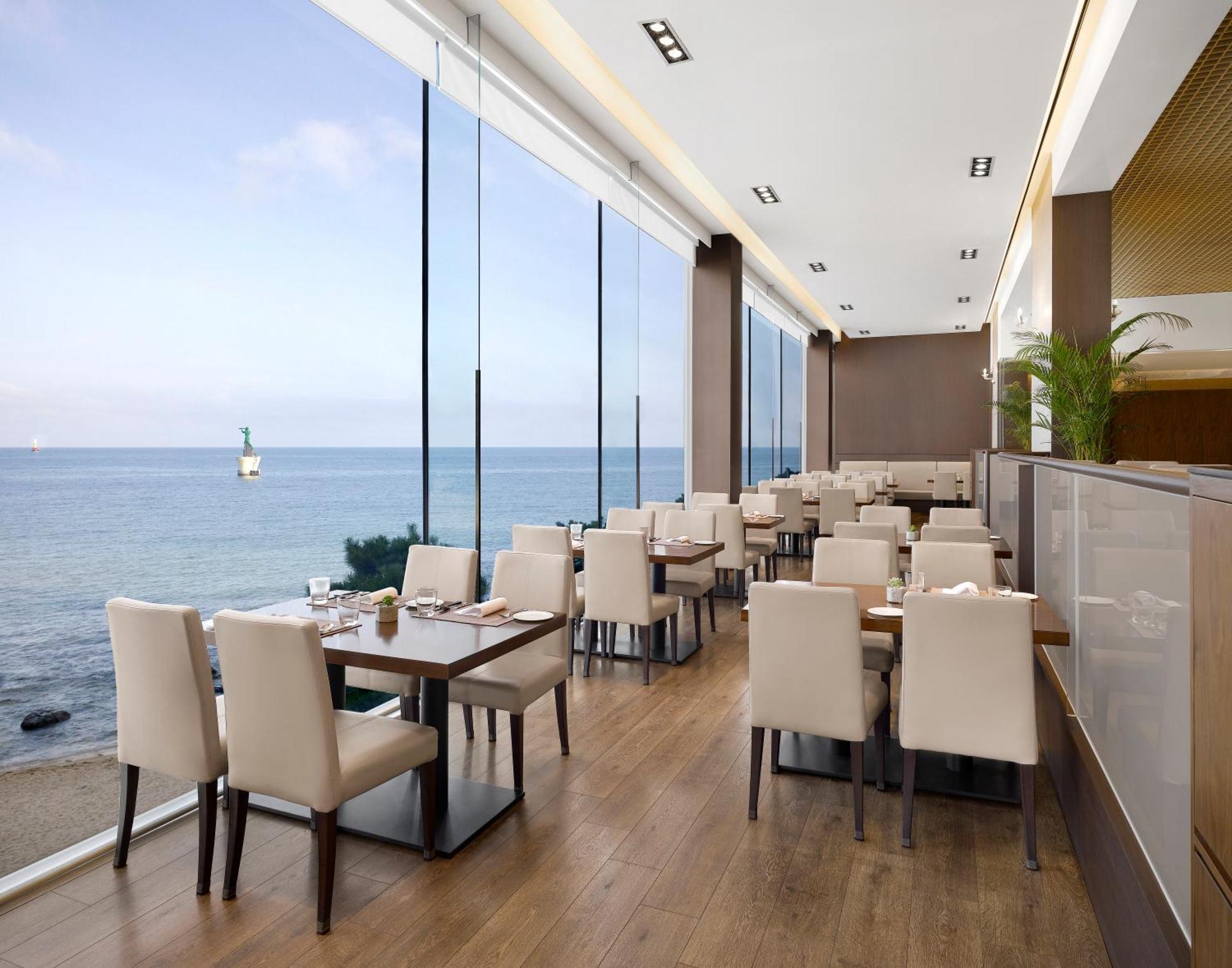 Hotel The Westin Josun 5*