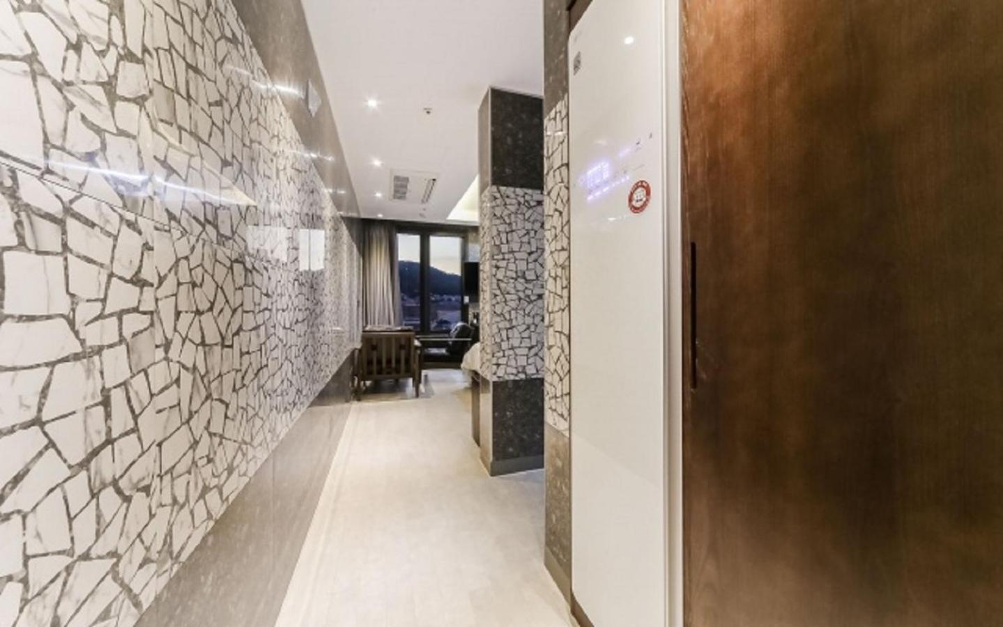 Hotel Yuna Business Busan