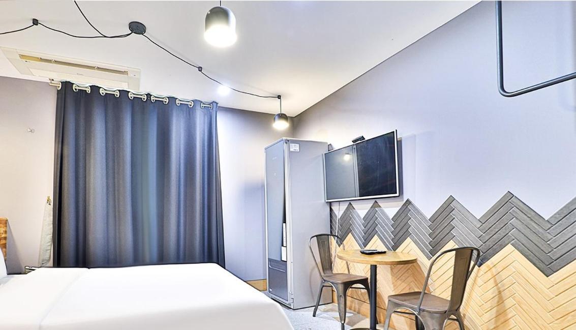 Ignis Hotel 2*