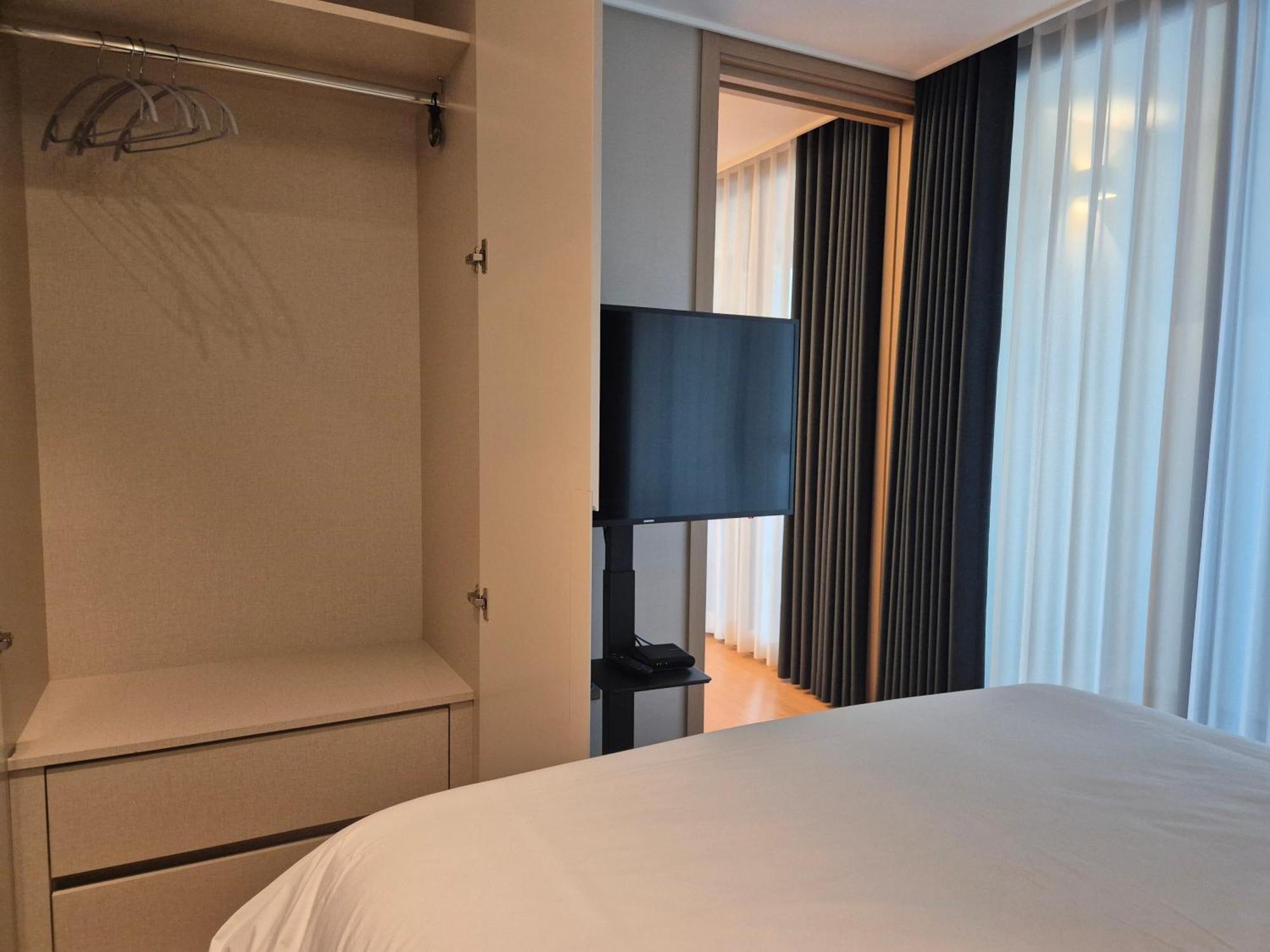 The Solid - Elbon The By Haeundae * Busan