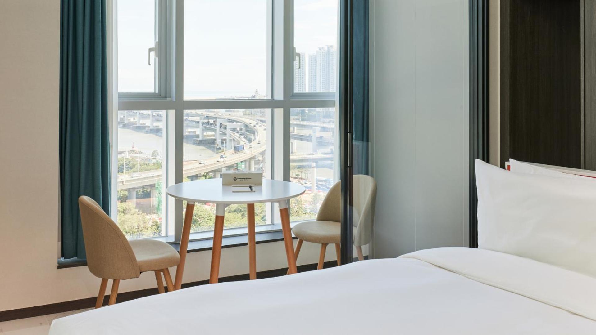 Travelodge Centum