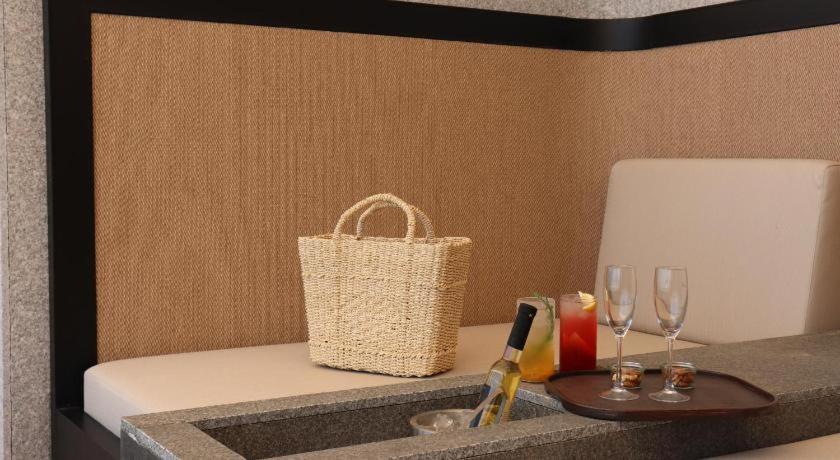 Ije Hotel 4*
