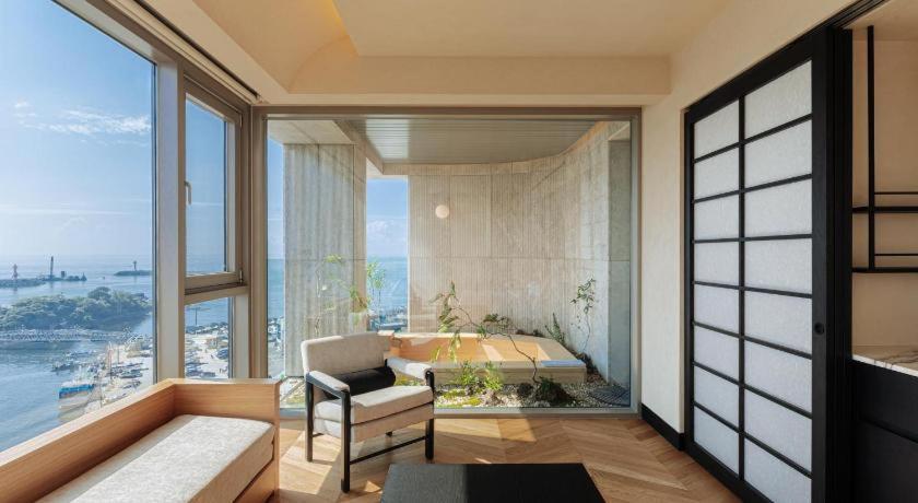 Ije 4* Busan