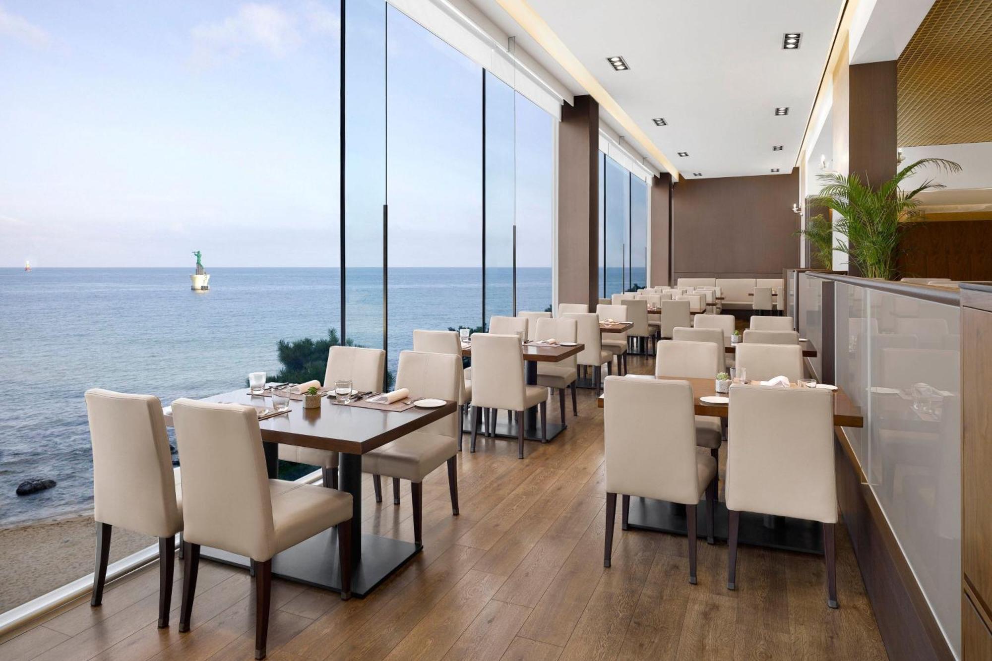 Hotel The Westin Josun 5*