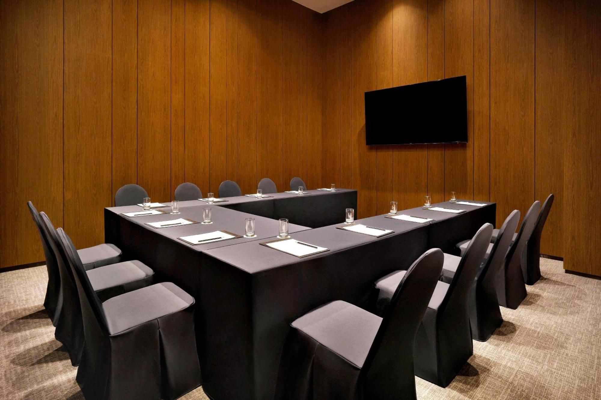 Fairfield By Marriott Hotel