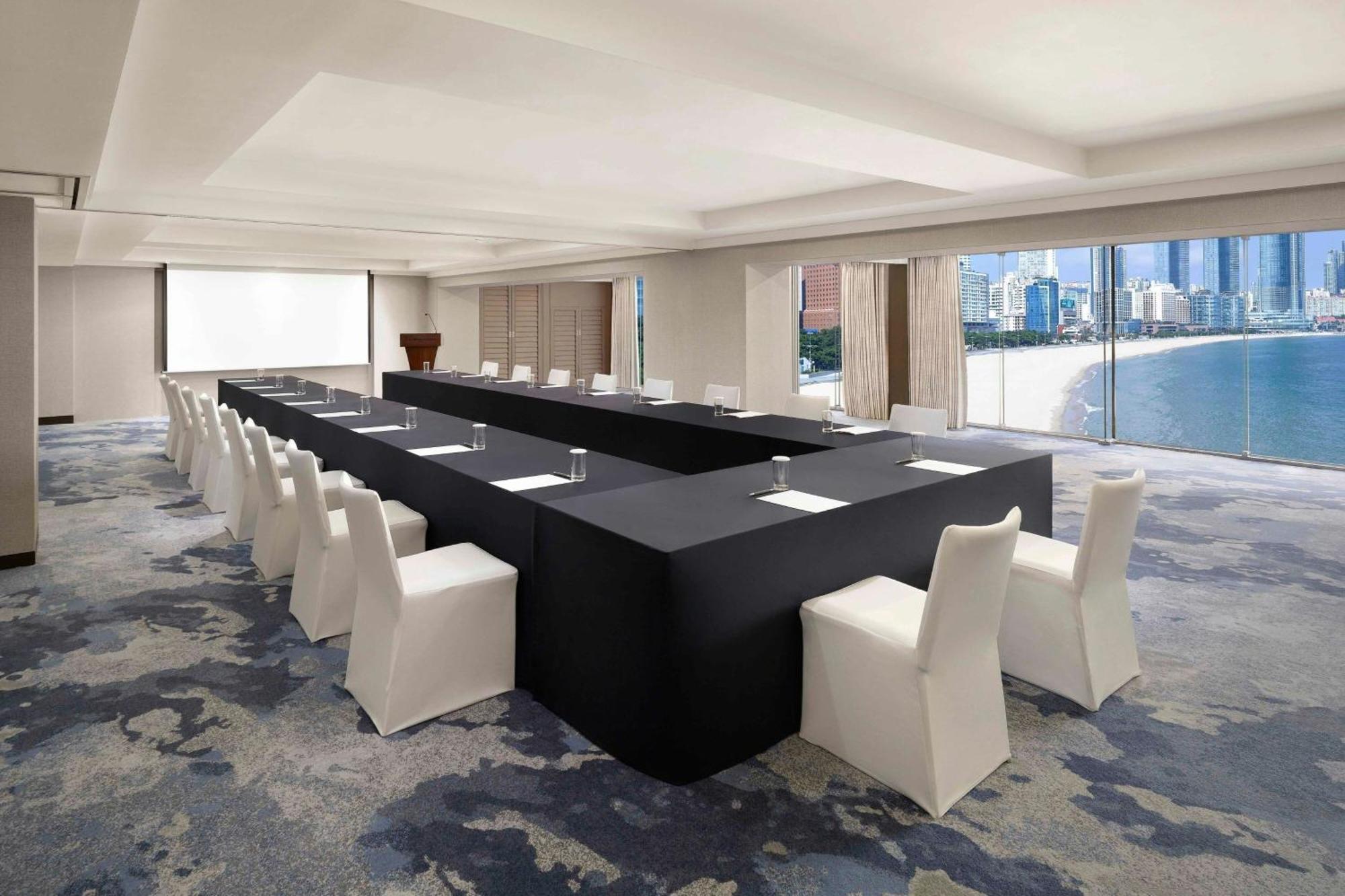 Hotel The Westin Josun 5*