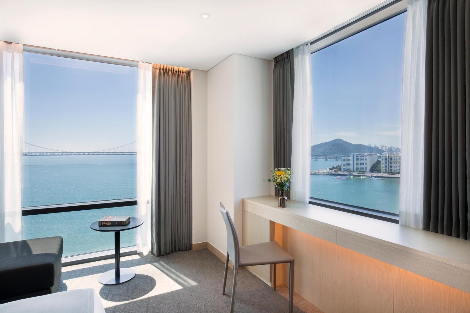 Bay Hotel Busan