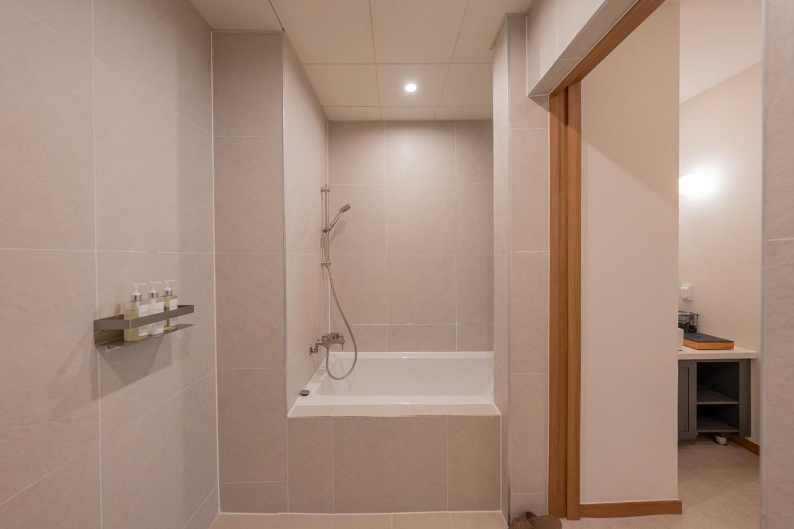 H-avenue Munhyeon Hotel