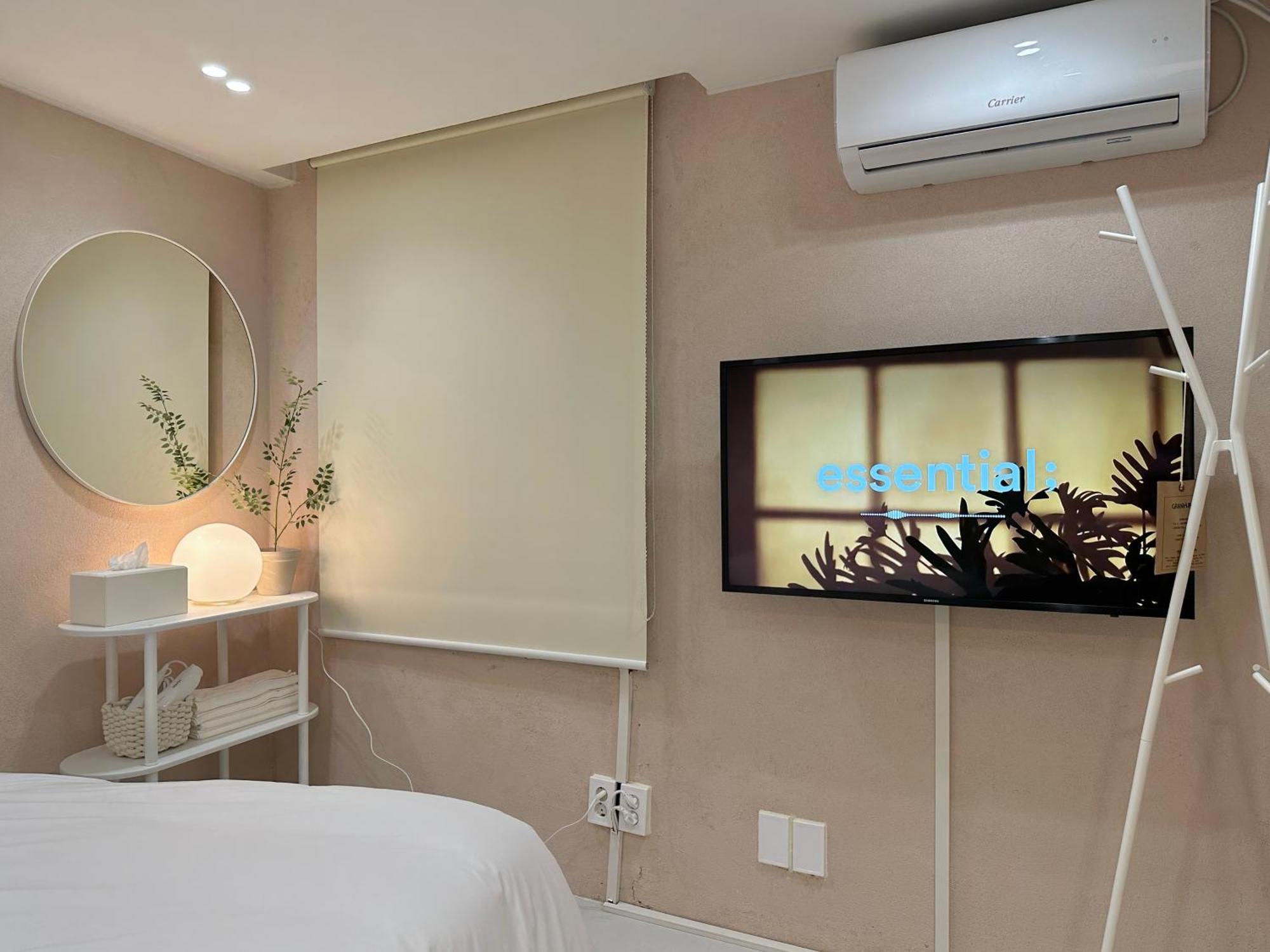 Hoho House Hotel *