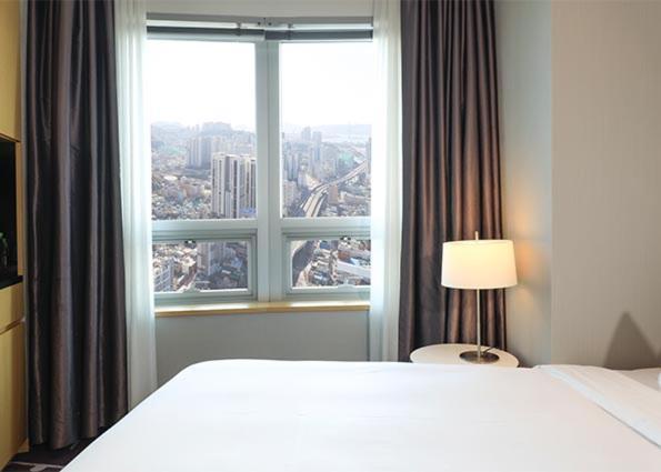 Hotel Avani 4*
