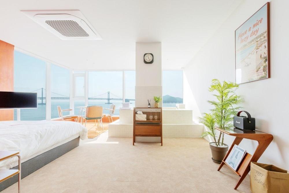 Lazy Morning Ocean View Guest house Busan