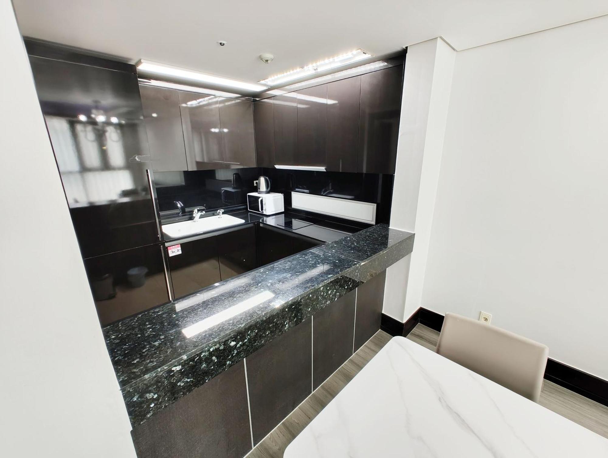 W Centum Khách sạn