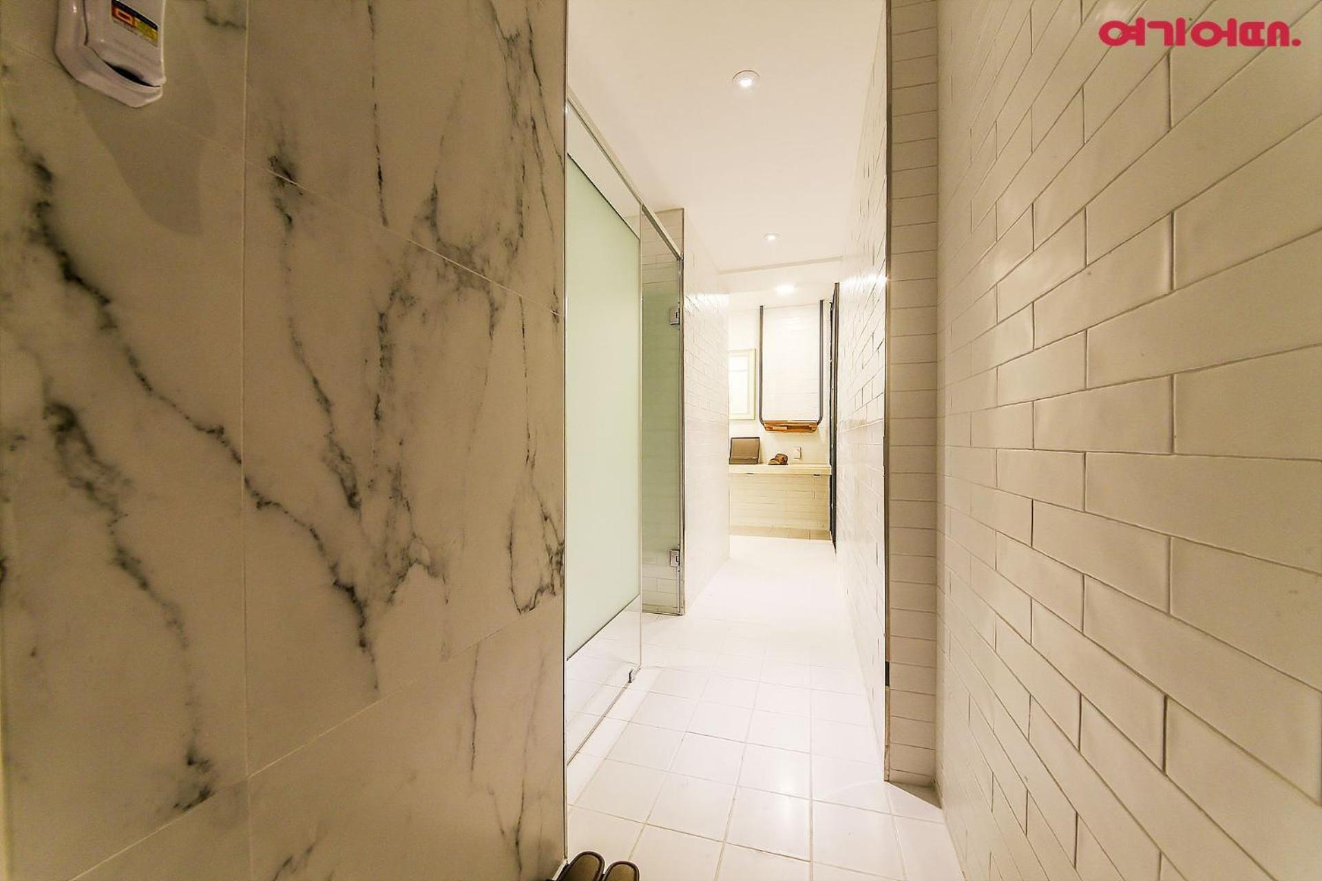 Ignis Hotel 2*