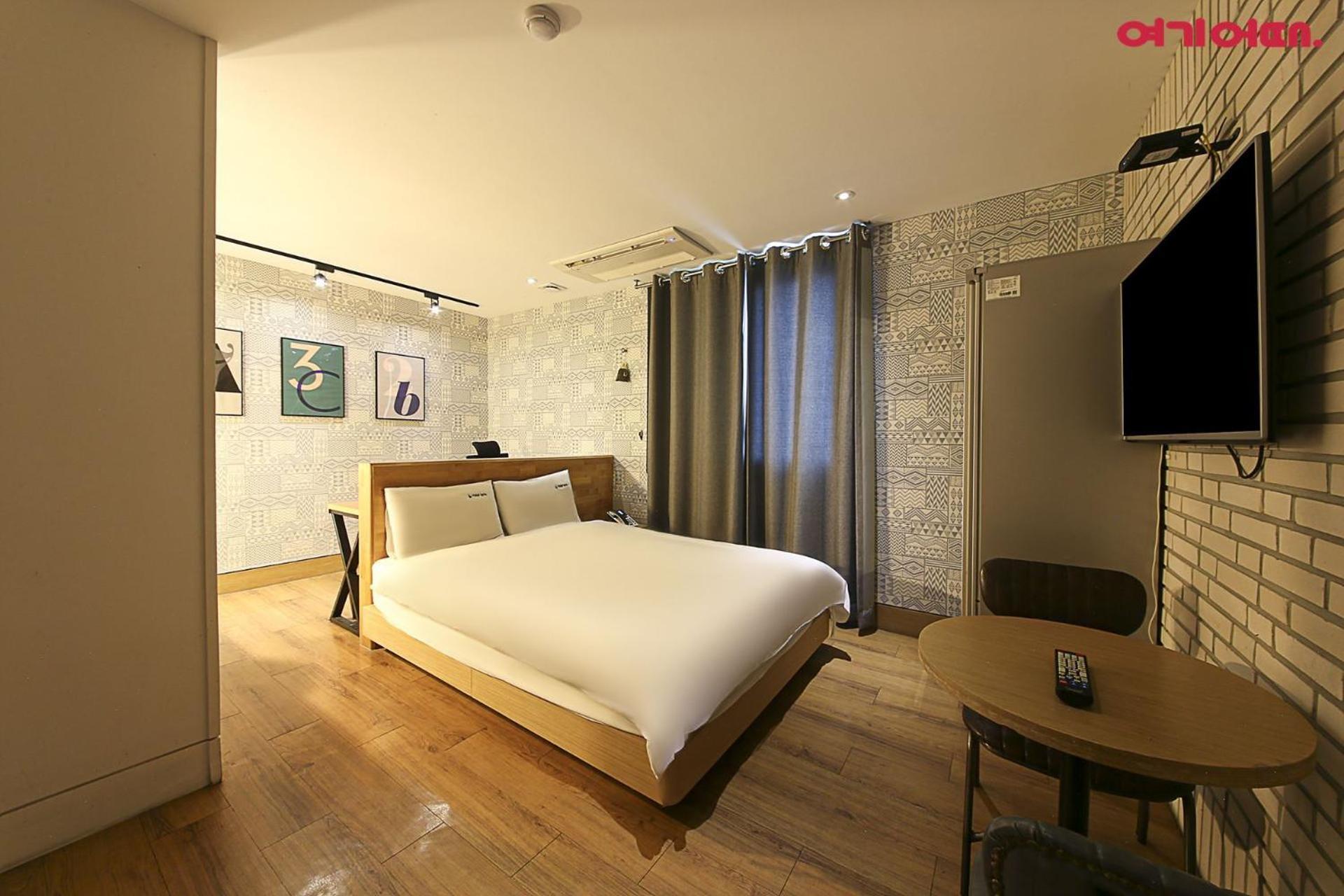 Ignis Hotel