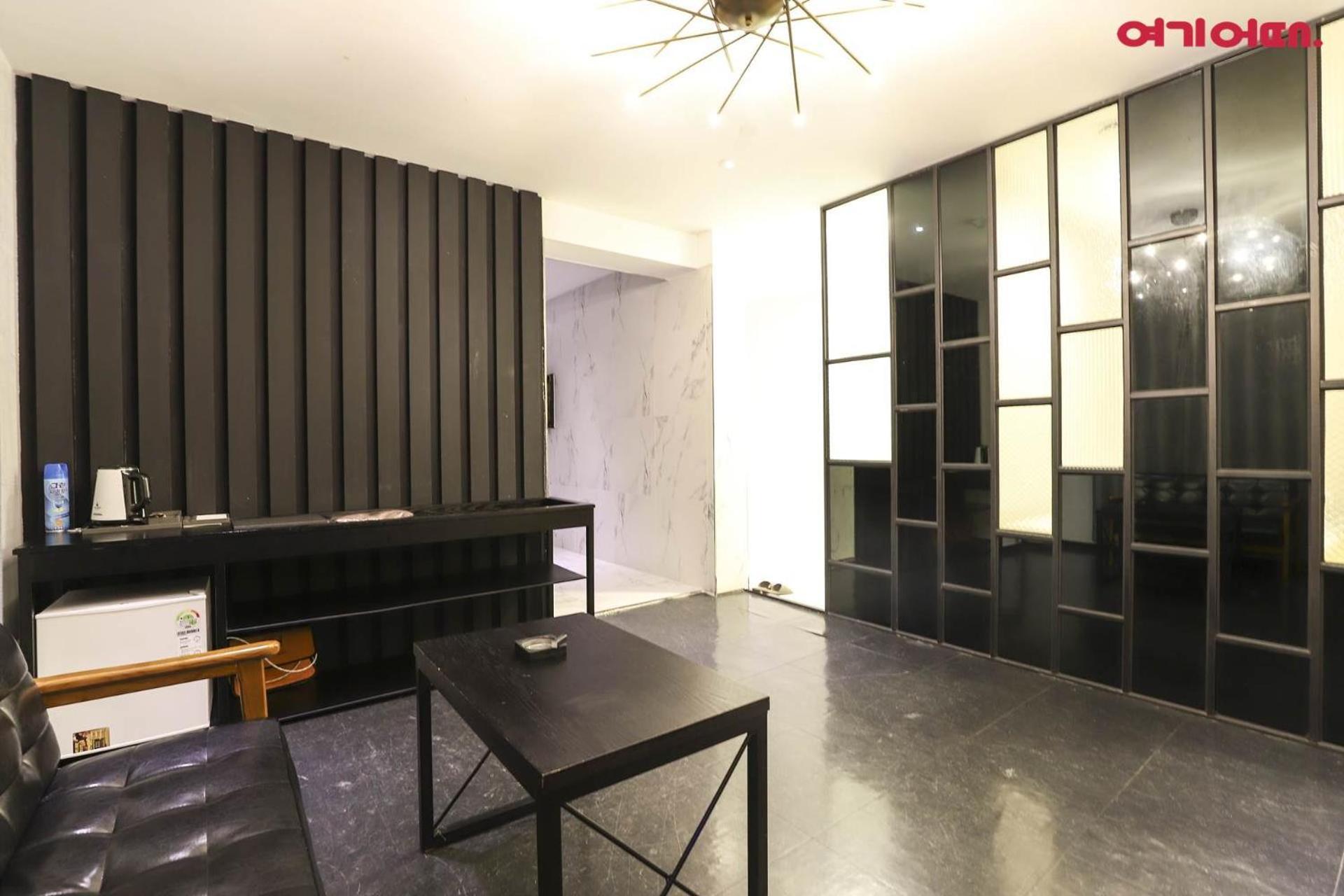 Ignis Hotel 2*