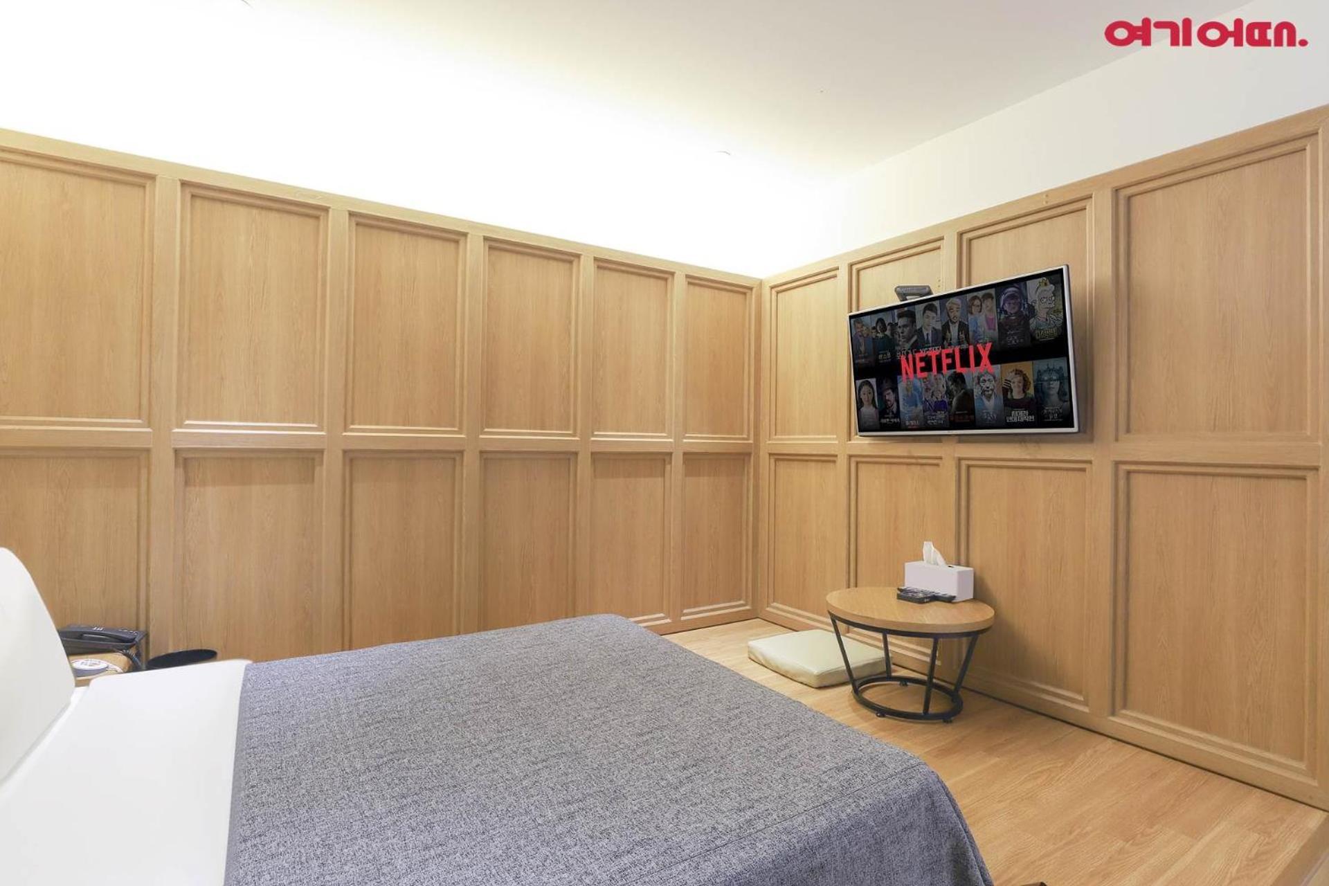Ignis Hotel 2*