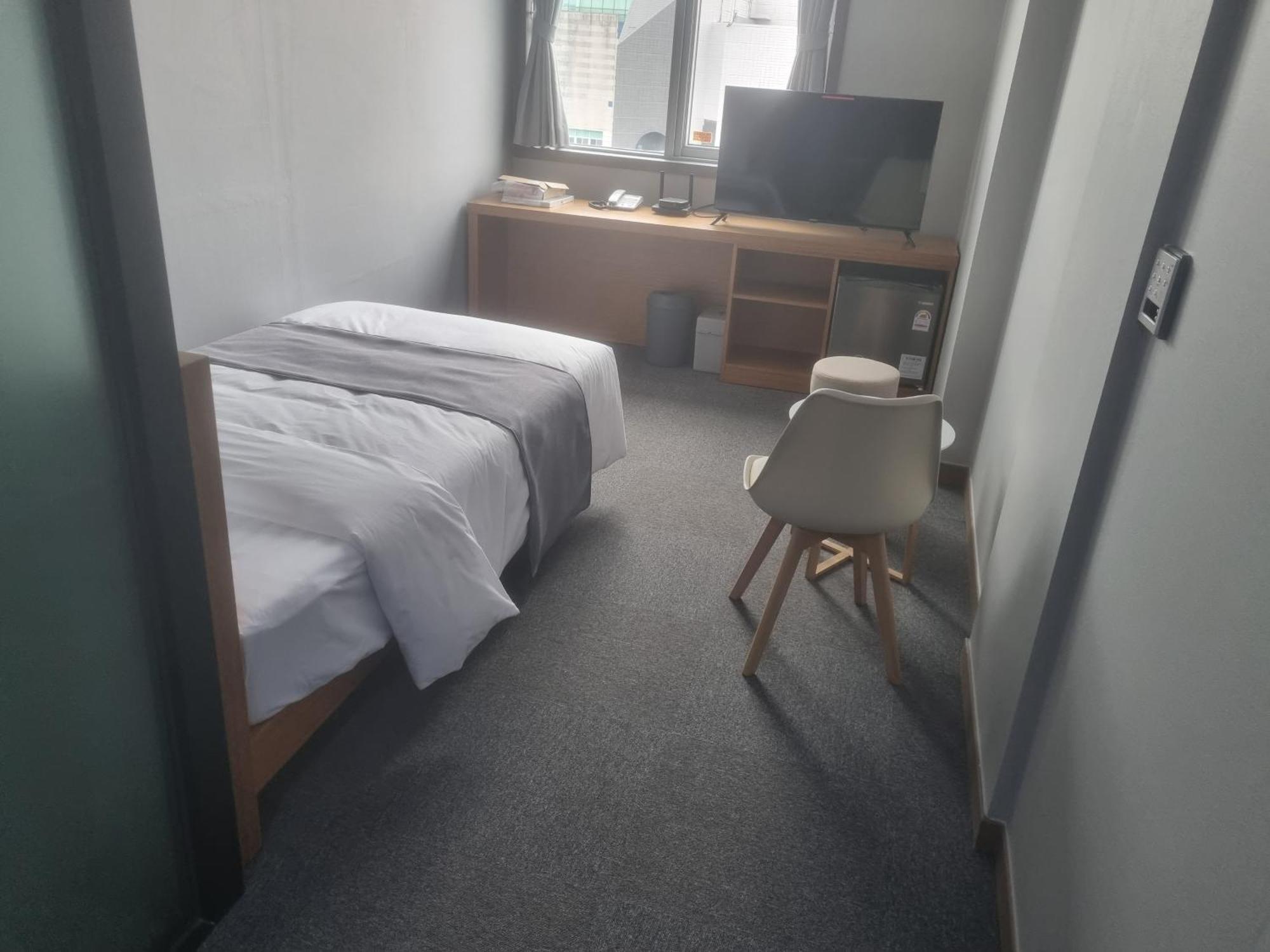 Noah Hotel