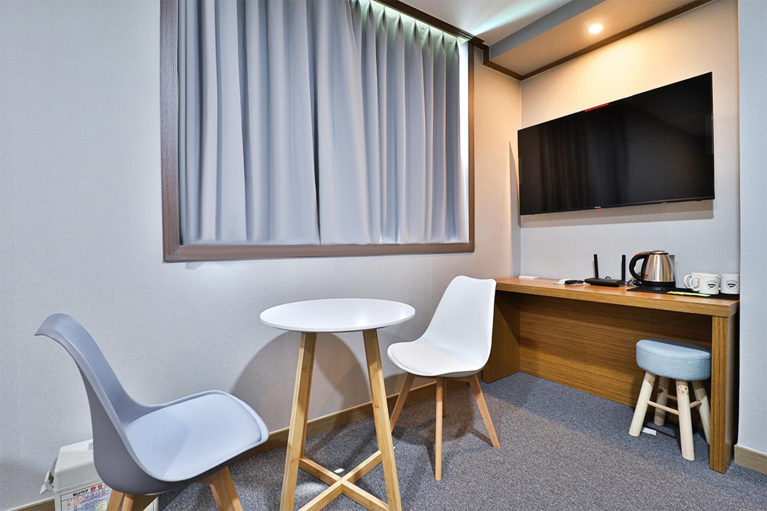 Hotel Noah