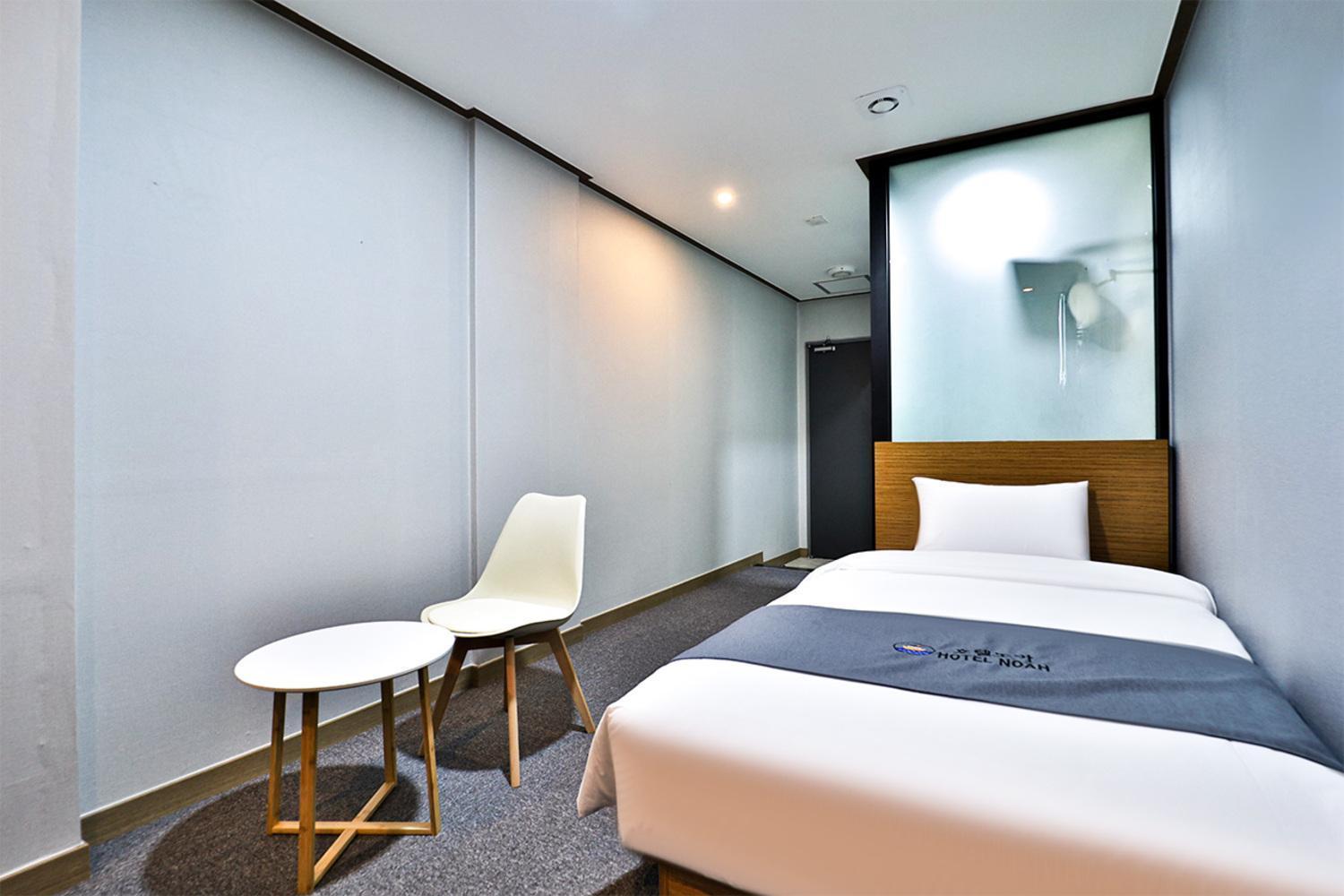 Hotel Noah