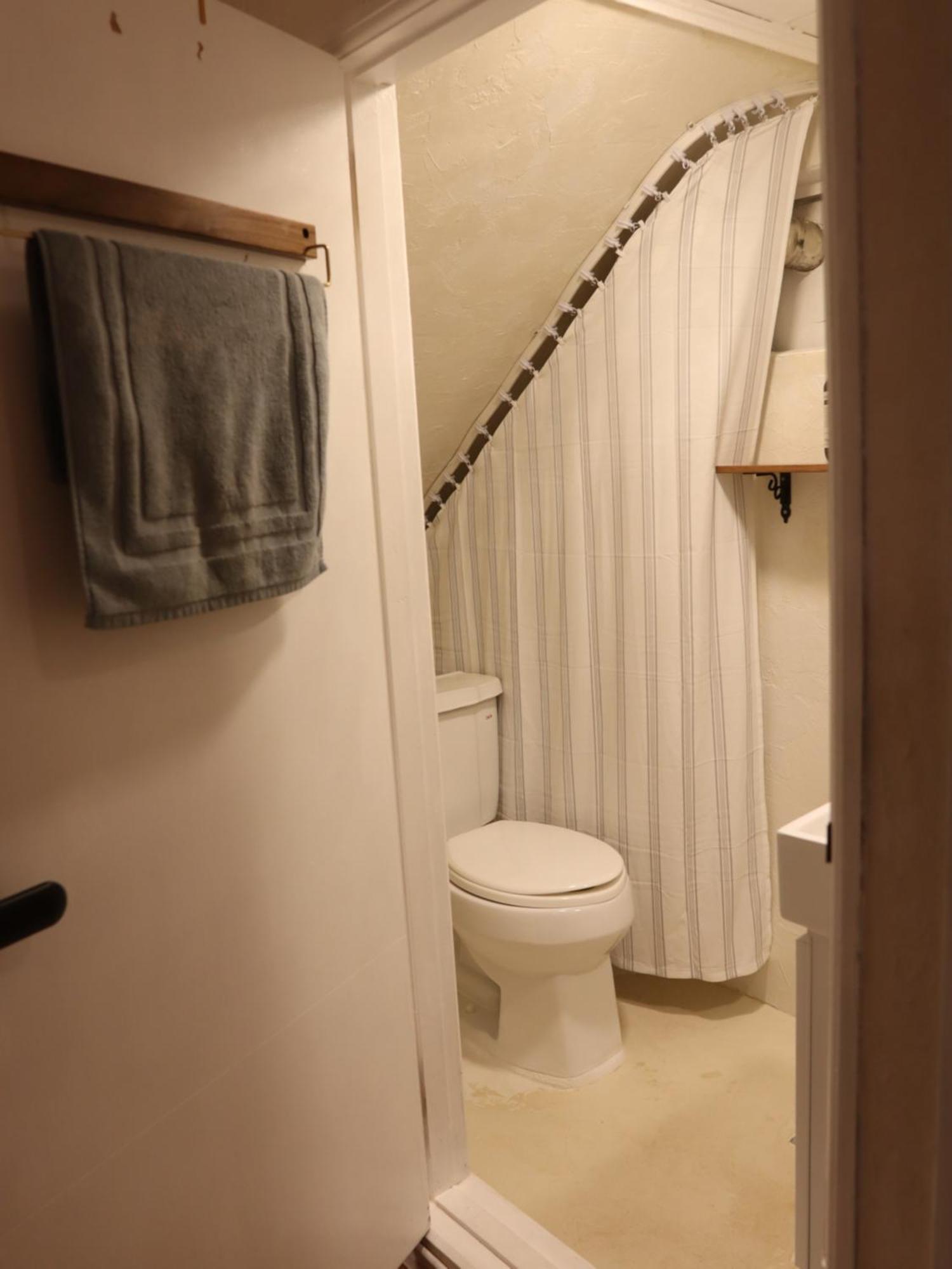 Apartment Morning Gwangalli 201, 30 Seconds To The Beach, Emotional Romantic Busan