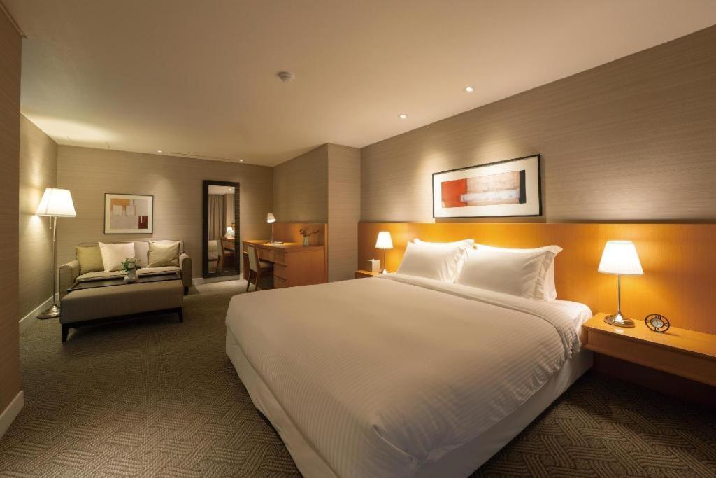 Illua Hotel 4*