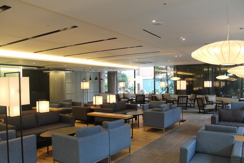 Paragon Hotel 4*