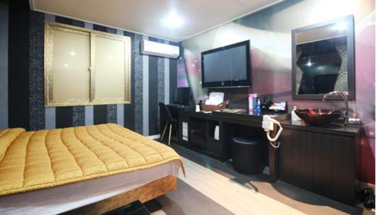 Busan Hot Motel