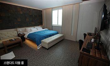 Hotel Airport 3*