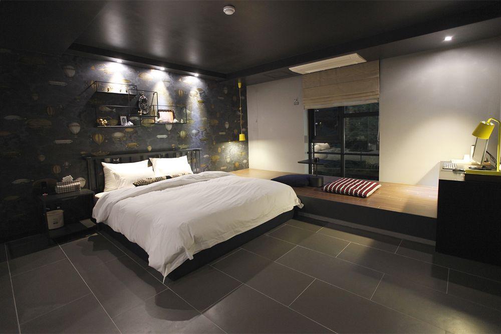 Hotel The Hound 3*