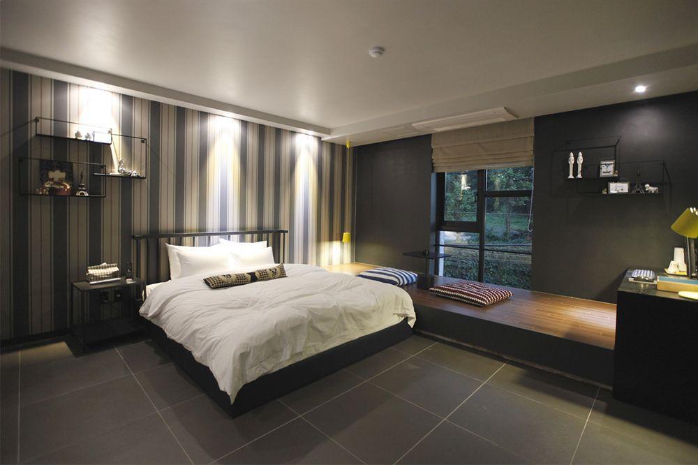 Hotel The Hound