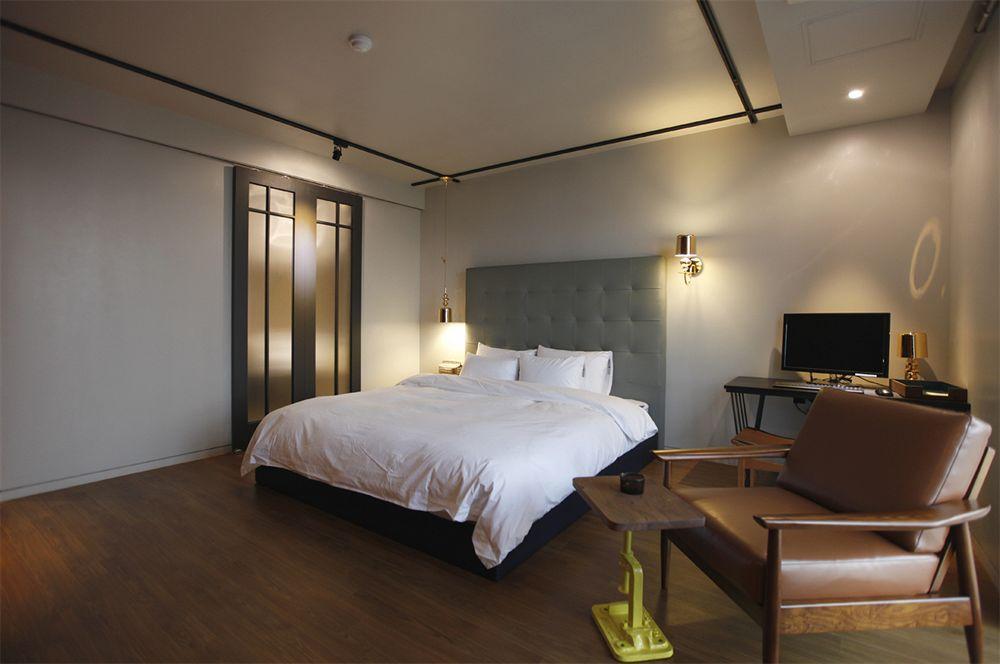 Hotel The Hound