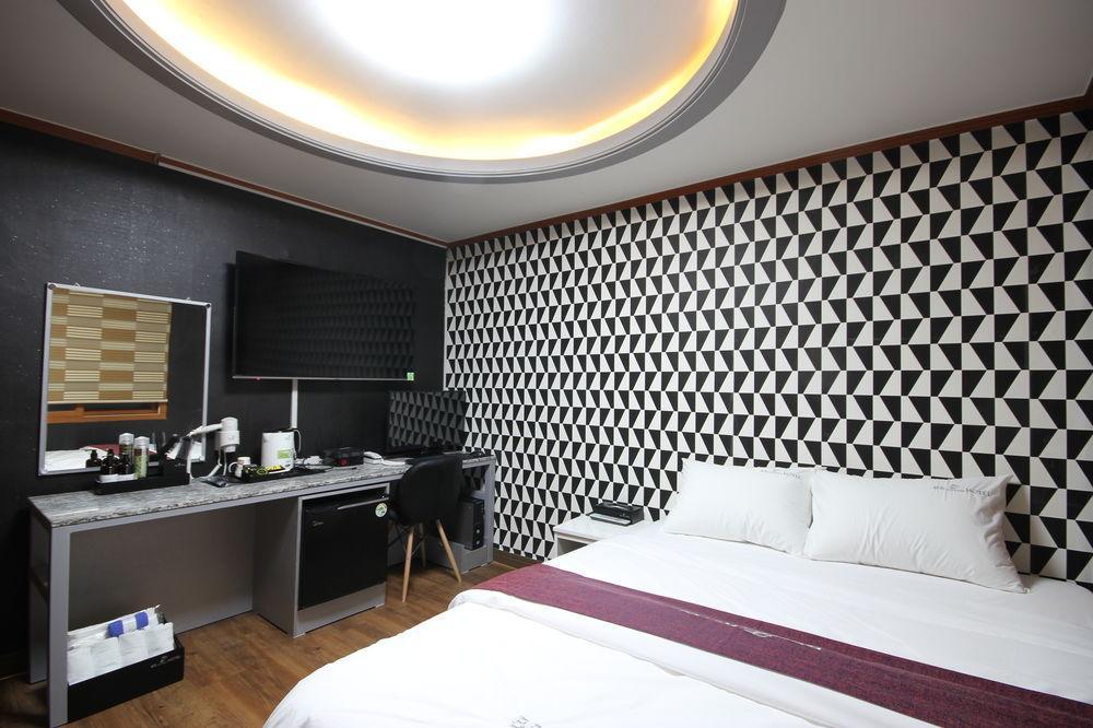 Business Station Motel 2*