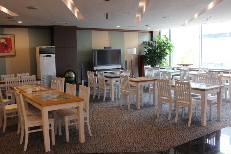 Dawn Hotel 3*