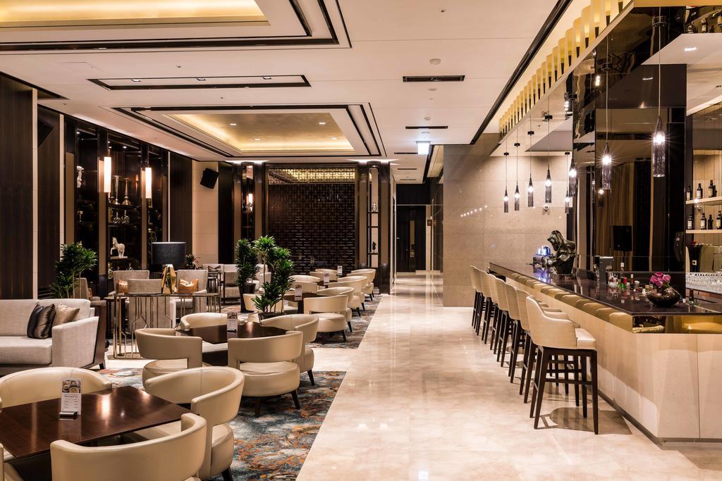 Lotte Hotel 5*