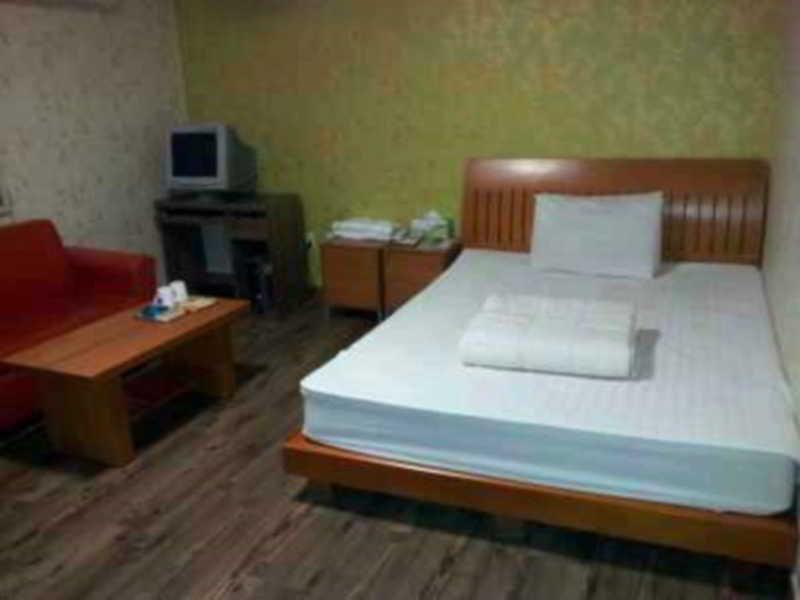 Aroma Hotel 2*